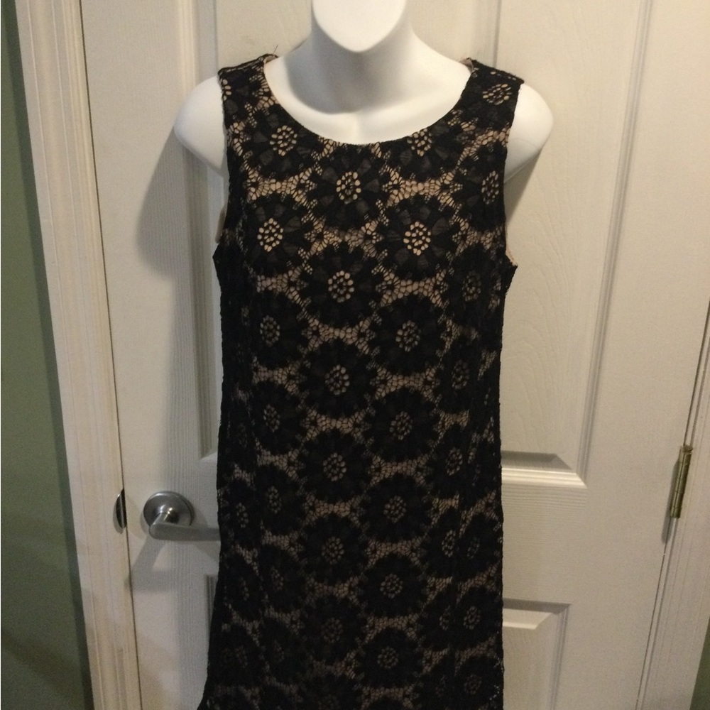 Roni Nicole Dress Lace size 6